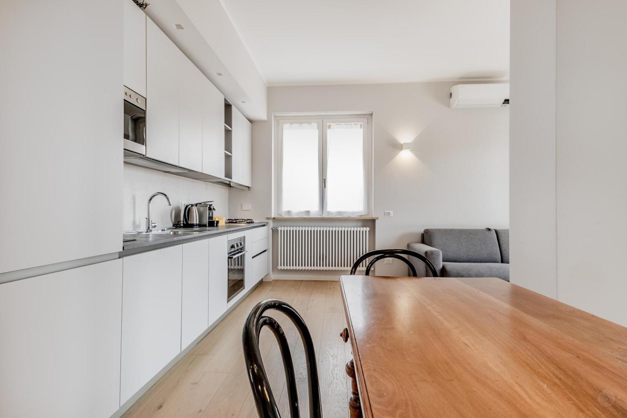 Ferienwohnung L'Attico Con Terrazza In Corso Francia Rom Exterior foto